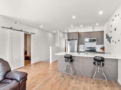 110-2925 Westsyde Rd, Kamloops, BC - Indoor Photo Showing Kitchen With Stainless Steel Kitchen With Upgraded Kitchen