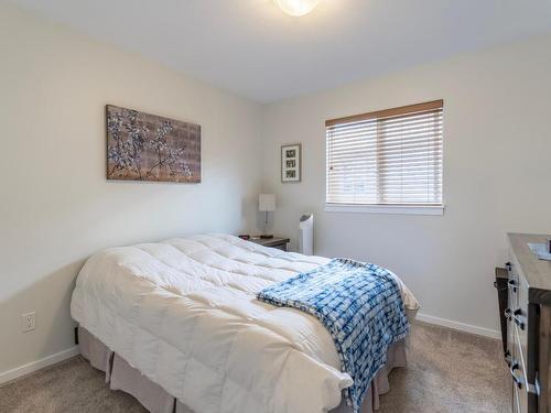 40-1760 Copperhead Drive, Kamloops, BC - Indoor Photo Showing Bedroom