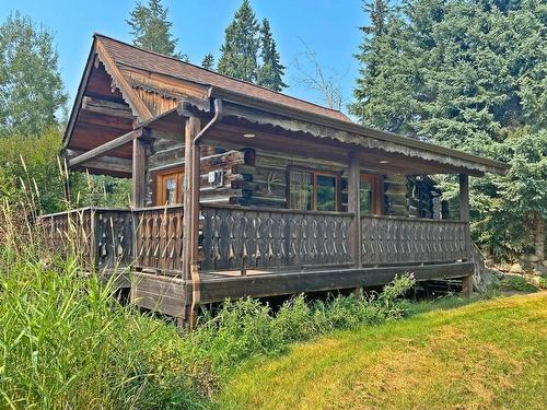 5944 Trout Creek Rd, Clearwater, BC - Outdoor With Deck Patio Veranda