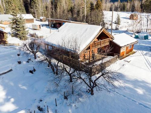 5944 Trout Creek Rd, Clearwater, BC - Outdoor