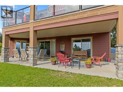 1035 Hume Avenue, Kelowna, BC - Outdoor With Deck Patio Veranda