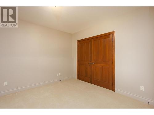 2053 Capistrano Drive, Kelowna, BC - Indoor Photo Showing Other Room