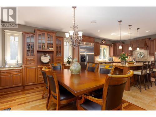 2053 Capistrano Drive, Kelowna, BC - Indoor Photo Showing Dining Room