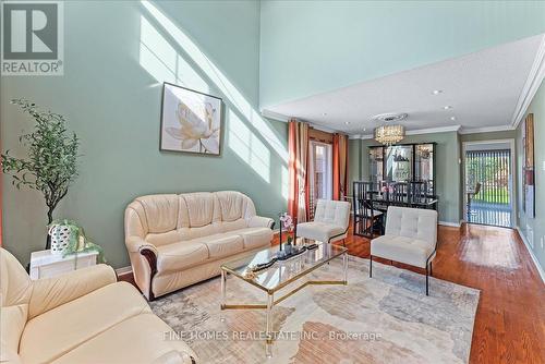 22 Hawker Road, Vaughan, ON - Indoor Photo Showing Living Room