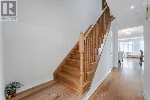 49 Walter Proctor Road, East Gwillimbury, ON - Indoor Photo Showing Other Room