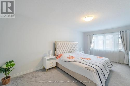 49 Walter Proctor Road, East Gwillimbury, ON - Indoor Photo Showing Bedroom