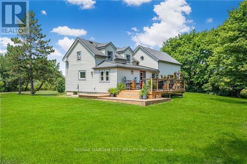 444 Webber Road, Pelham, ON - Outdoor With Deck Patio Veranda