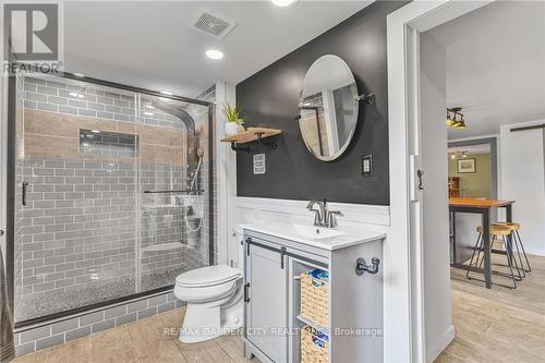 444 Webber Road, Pelham, ON - Indoor Photo Showing Bathroom