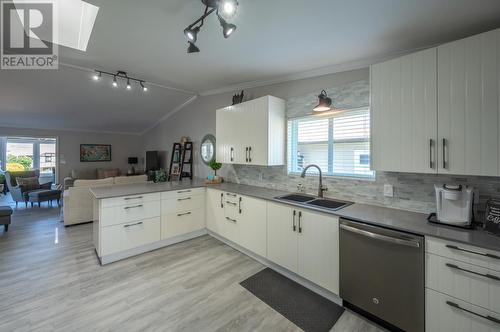 5207 Oleander Drive, Osoyoos, BC - Indoor Photo Showing Kitchen With Double Sink