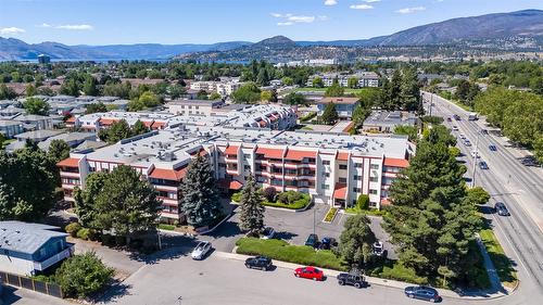 105-2110 Hoy Street, Kelowna, BC - Outdoor With View