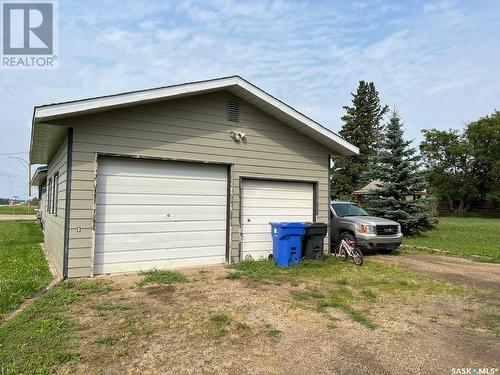 217 Railway Avenue, Hafford, SK - Outdoor With Exterior