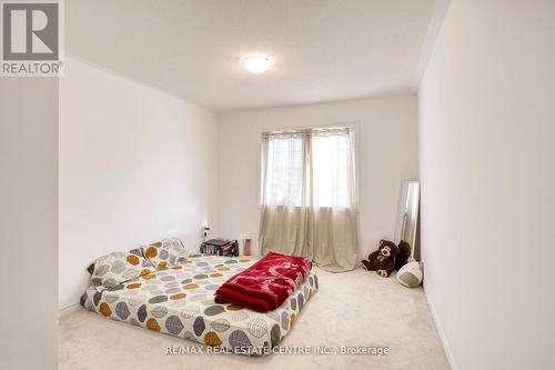 17 Harvest Crescent, Barrie, ON - Indoor Photo Showing Bedroom