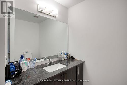 17 Harvest Crescent, Barrie, ON - Indoor Photo Showing Bathroom