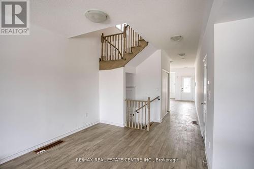 17 Harvest Crescent, Barrie, ON - Indoor Photo Showing Other Room