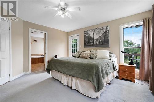 121 Pheasant Run, Calabogie, ON - Indoor Photo Showing Bedroom