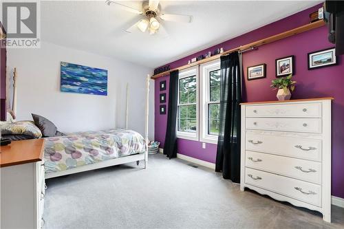 121 Pheasant Run, Calabogie, ON - Indoor Photo Showing Bedroom