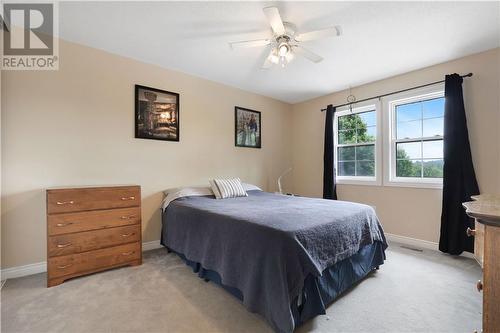 121 Pheasant Run, Calabogie, ON - Indoor Photo Showing Bedroom