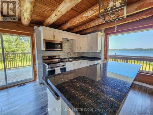 5942 Highway 101, Black River-Matheson, ON - Indoor Photo Showing Kitchen