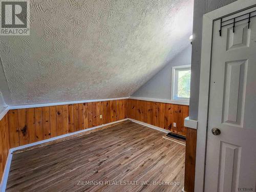 5942 Highway 101, Black River-Matheson, ON - Indoor Photo Showing Other Room