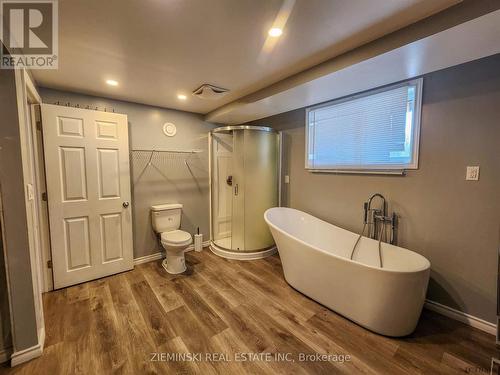 5942 Highway 101, Black River-Matheson, ON - Indoor Photo Showing Bathroom