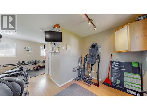 1021 Maple Street, Okanagan Falls, BC - Indoor