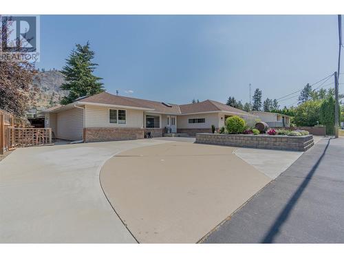 1021 Maple Street, Okanagan Falls, BC - Outdoor