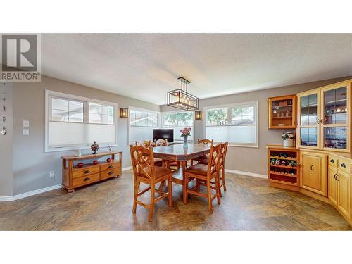 1021 Maple Street, Okanagan Falls, BC - Indoor Photo Showing Dining Room