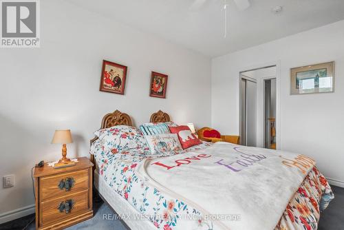 24 Todd Drive, Barrie (Innis-Shore), ON - Indoor Photo Showing Bedroom