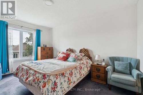 24 Todd Drive, Barrie (Innis-Shore), ON - Indoor Photo Showing Bedroom