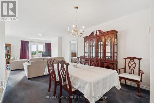 24 Todd Drive, Barrie (Innis-Shore), ON - Indoor Photo Showing Dining Room