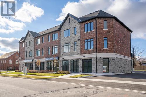 207 - 2620 Binbrook Road, Hamilton (Binbrook), ON - Outdoor With Facade