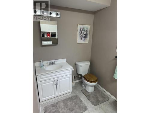 362 Thompson Road, Quesnel, BC - Indoor Photo Showing Bathroom