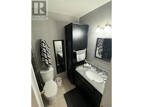 362 Thompson Road, Quesnel, BC - Indoor Photo Showing Bathroom