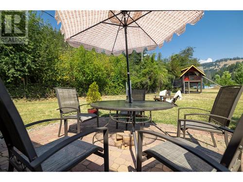 5587 Highway 6, Coldstream, BC - Outdoor With Deck Patio Veranda