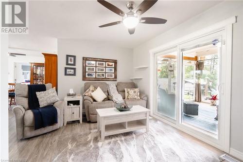 10 Jodouin Road, Mattawa, ON - Indoor Photo Showing Living Room