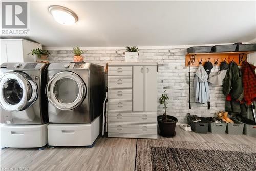 10 Jodouin Road, Mattawa, ON - Indoor Photo Showing Laundry Room