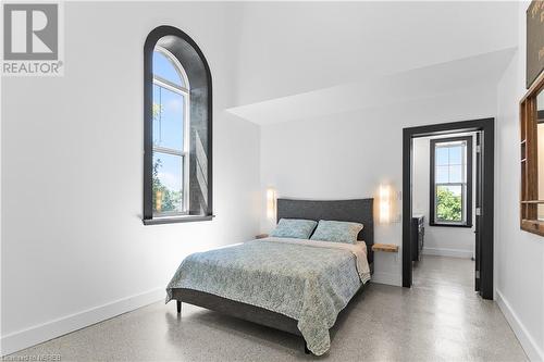 164 Ontario Street, Burk'S Falls, ON - Indoor Photo Showing Bedroom