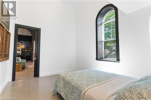 164 Ontario Street, Burk'S Falls, ON - Indoor Photo Showing Bedroom