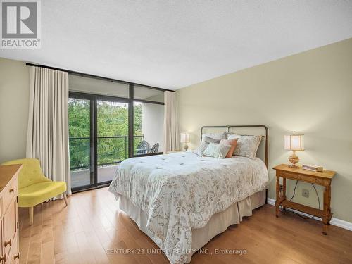 502 - 1818 Cherryhill Road, Peterborough (Monaghan), ON - Indoor Photo Showing Bedroom