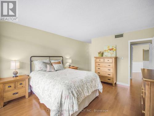 502 - 1818 Cherryhill Road, Peterborough (Monaghan), ON - Indoor Photo Showing Bedroom