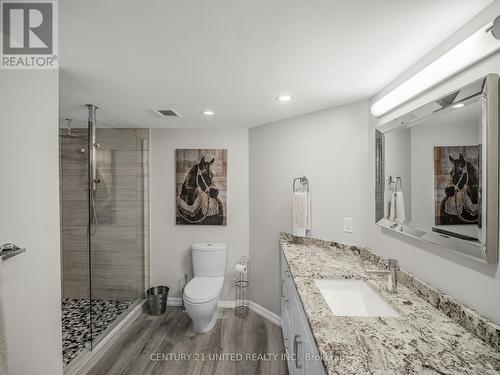 502 - 1818 Cherryhill Road, Peterborough (Monaghan), ON - Indoor Photo Showing Bathroom