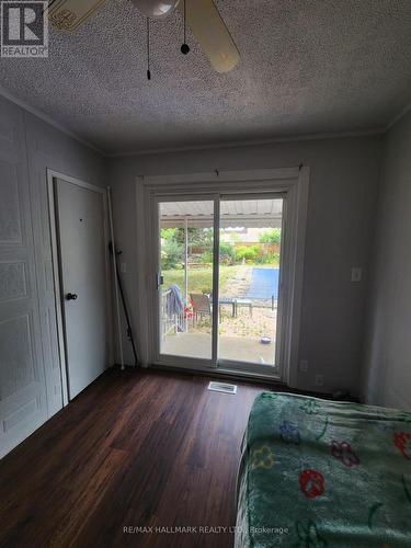 Upper - 390 Gibbons Street, Oshawa, ON - Indoor Photo Showing Bedroom