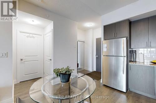 2004 - 3700 Highway 7, Vaughan (Vaughan Corporate Centre), ON - Indoor Photo Showing Kitchen