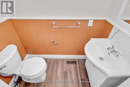 41 College Crescent, Barrie (Grove East), ON - Indoor Photo Showing Bathroom