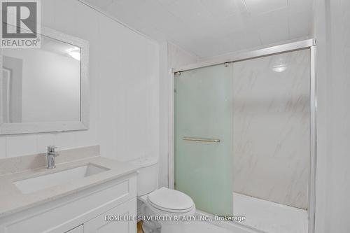 41 College Crescent, Barrie (Grove East), ON - Indoor Photo Showing Bathroom