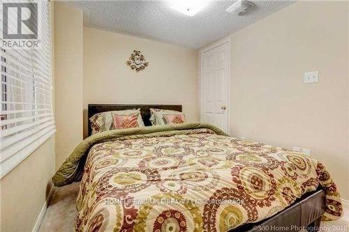 94 Joseph Griffith Lane, Toronto (Downsview-Roding-Cfb), ON - Indoor Photo Showing Bedroom