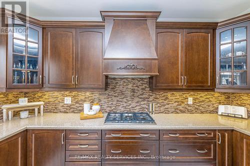 2 Poppy Hills Road, Brampton (Bram East), ON - Indoor Photo Showing Kitchen