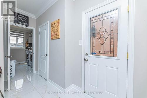 2 Poppy Hills Road, Brampton (Bram East), ON - Indoor Photo Showing Other Room