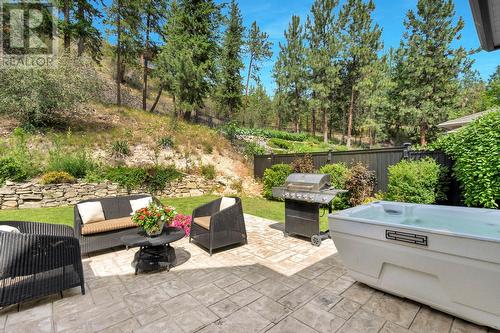 2396 Selkirk Drive, Kelowna, BC - Outdoor