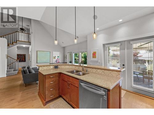 690 Lequime Road Unit# 112, Kelowna, BC - Indoor Photo Showing Kitchen With Double Sink